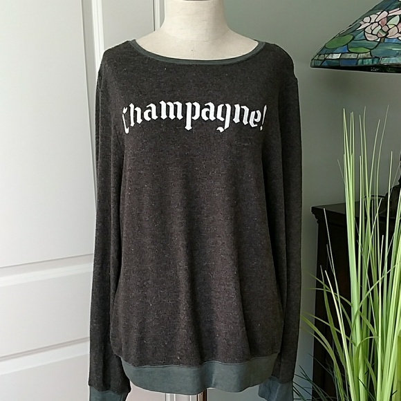 NWOT Wildfox Champagne! Print Sweatshirt Top - Picture 2 of 8